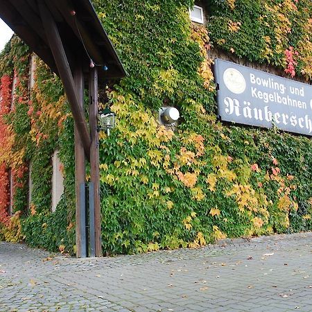 Hotel Raeuberschaenke à Oederan Extérieur photo