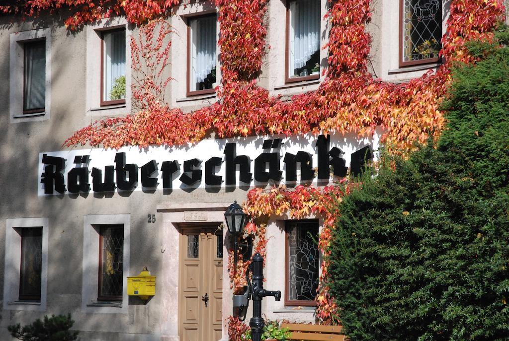 Hotel Raeuberschaenke à Oederan Extérieur photo