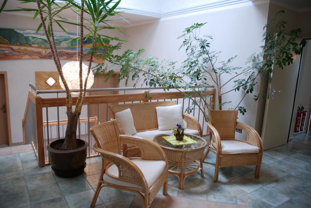 Hotel Raeuberschaenke à Oederan Extérieur photo